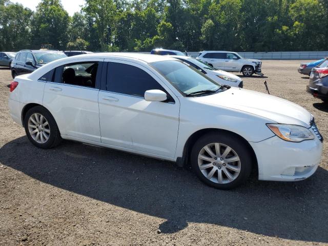 Photo 4 from auction – 2012 CHRYSLER 200 TOURIN with VIN 1C3CCBBB1CN134879