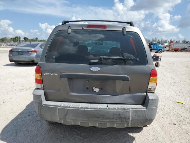 Photo 6 from auction – 2005 FORD ESCAPE XLS with VIN 1FMYU02Z15DA17890