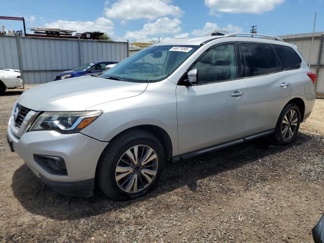 NISS PATHFINDER 2017 with VIN 5N1DR2MNXHC606372 - Photo from auction