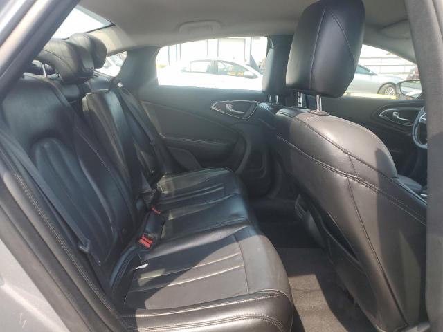 Photo 10 from auction – 2017 CHRYSLER 200 LIMITE with VIN 1C3CCCAGXHN511011