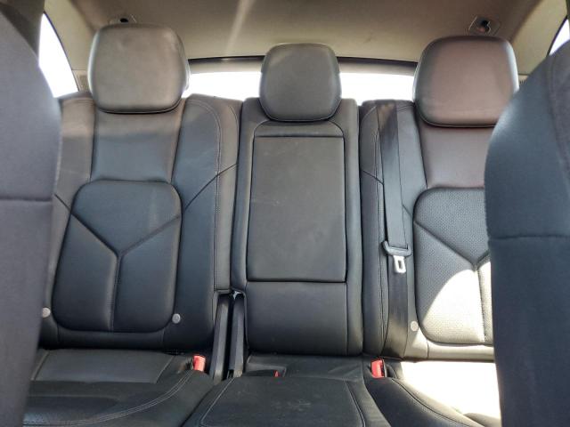 Photo 10 from auction – 2013 PORSCHE CAYENNE S with VIN WP1AE2A26DLA16109