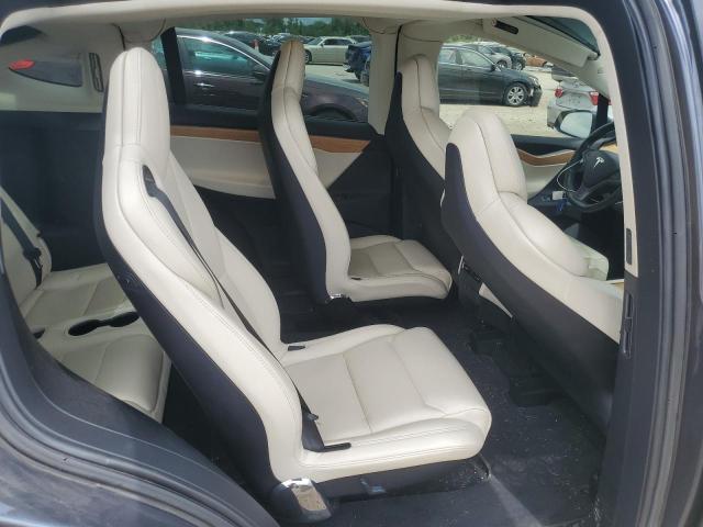 Photo 11 from auction – 2018 TESLA MODEL X with VIN 5YJXCBE20JF105071