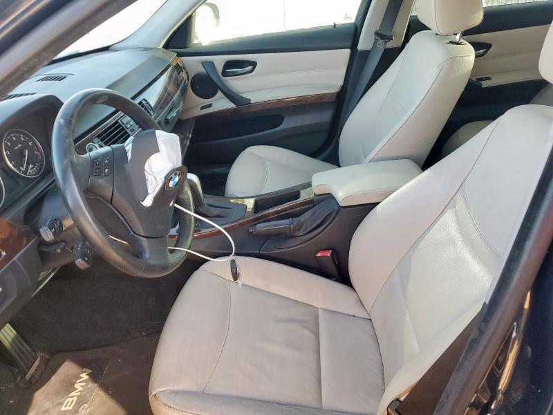 Photo 7 from auction – 2010 BMW 328 XI with VIN WBAPK7C58AA459777