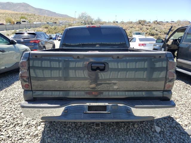 Photo 6 from auction – 2004 CHEVROLET SILVERADO with VIN 2GCEK19T041105716
