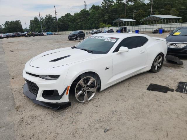 CHEVROLET CAMARO SS 2018 with VIN 1G1FE1R70J0106363 - Photo from auction