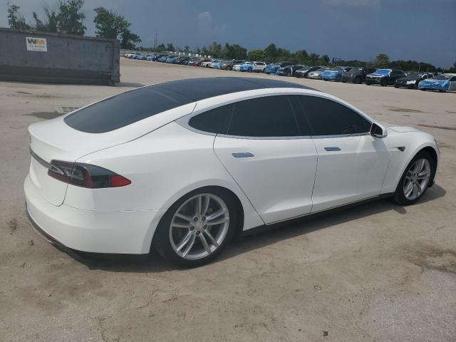 Photo 3 from auction – 2013 TESLA MODEL S with VIN 5YJSA1CN5DFP04320