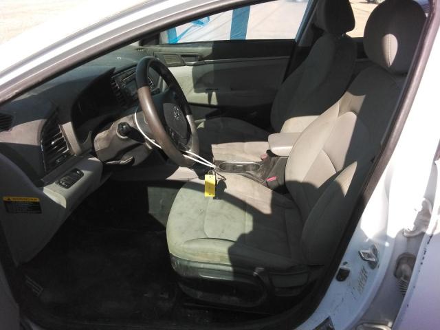 Photo 7 from auction – 2017 HYUNDAI ELANTRA SE with VIN 5NPD74LF7HH079945