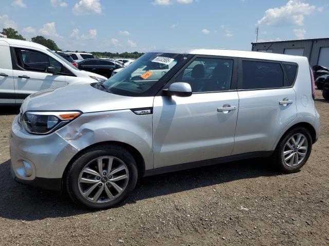 KIA SOUL + 2018 с VIN KNDJP3A55J7600372 - Снимка от търг
