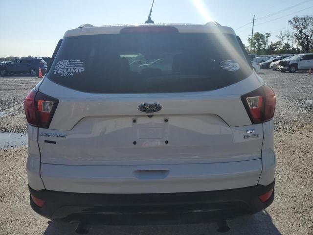 Photo 6 from auction – 2019 FORD ESCAPE SE with VIN 1FMCU0GD5KUB08759