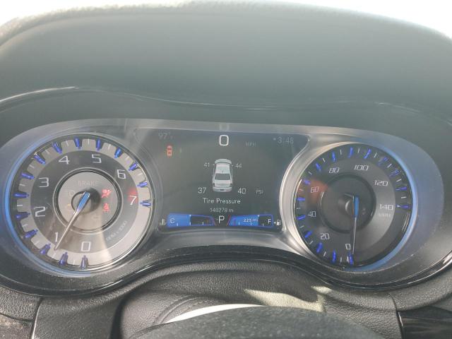 Photo 9 from auction – 2019 CHRYSLER 300 S with VIN 2C3CCABG3KH562692