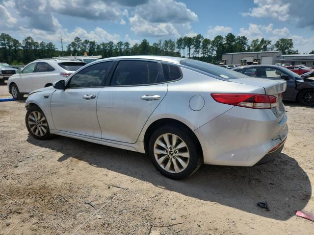 Photo 2 from auction – 2017 KIA OPTIMA LX with VIN 5XXGT4L33HG123451