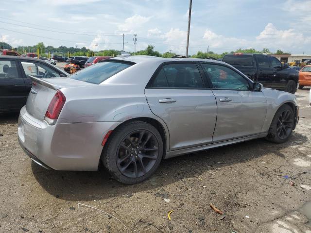 Photo 3 from auction – 2018 CHRYSLER 300 S with VIN 2C3CCABG1JH269730