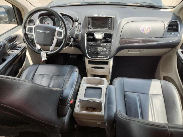 Photo 8 from auction – 2016 CHRYSLER TOWN & COU with VIN 2C4RC1BGXGR113257