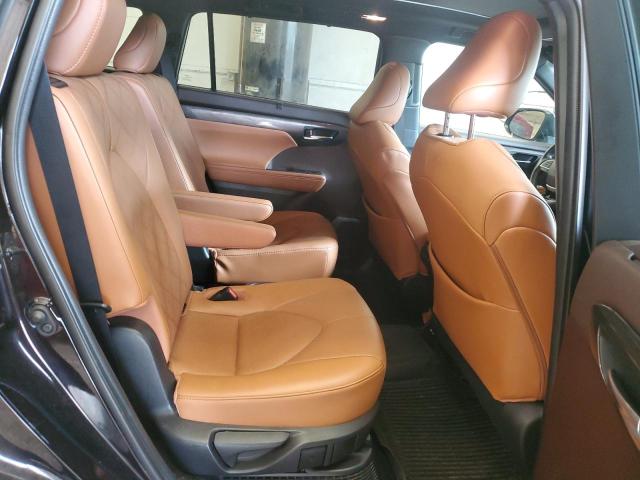 Photo 11 from auction – 2021 TOYOTA HIGHLANDER with VIN 5TDEBRCH3MS023409