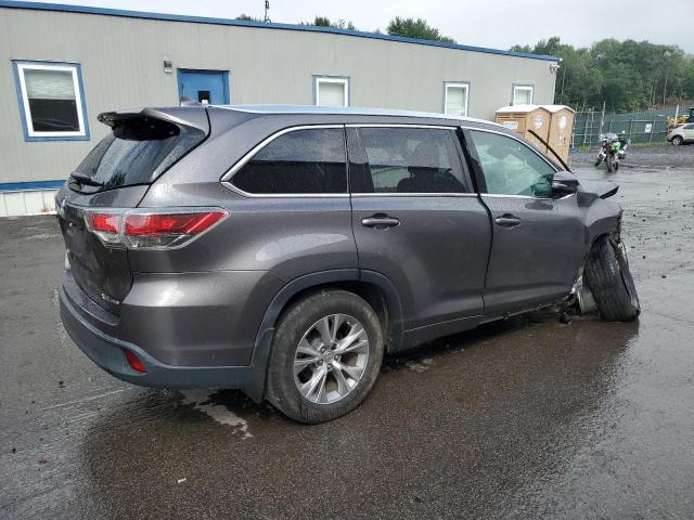 Photo 3 from auction – 2015 TOYOTA HIGHLANDER XLE with VIN 5TDJKRFH2FS130285