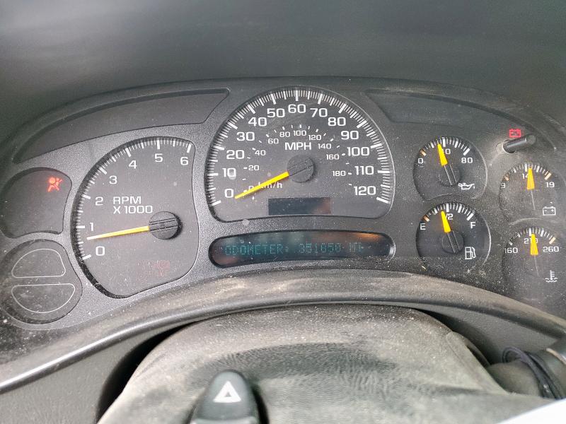 Photo 9 from auction – 2005 CHEVROLET SILVERADO with VIN 2GCEC19T251302224