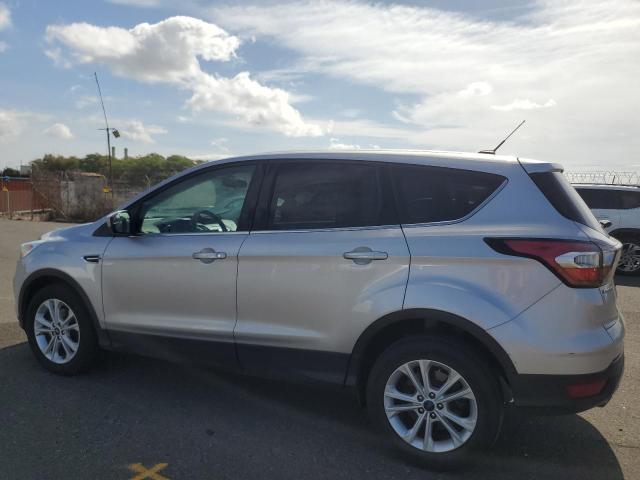Photo 2 from auction – 2017 FORD ESCAPE SE with VIN 1FMCU0GD0HUC27053