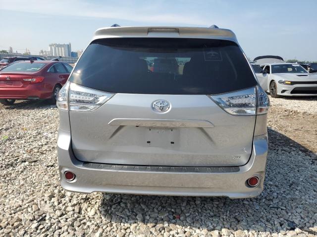 Photo 6 from auction – 2017 TOYOTA SIENNA SE with VIN 5TDXZ3DC7HS823849
