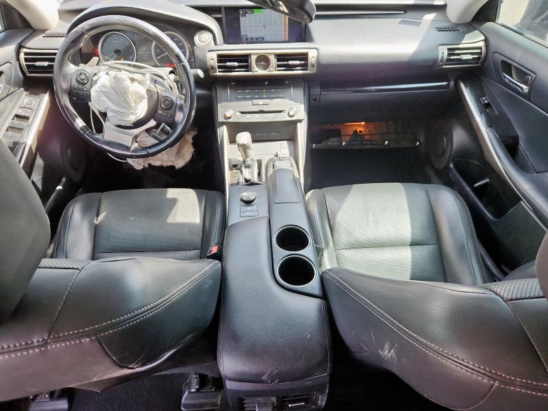 Photo 8 from auction – 2016 LEXUS IS 200T with VIN JTHBA1D25G5018996