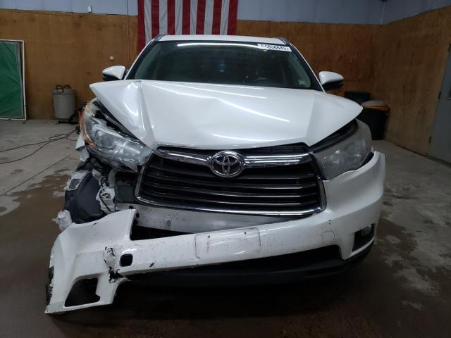 Photo 5 from auction – 2016 TOYOTA HIGHLANDER with VIN 5TDJKRFH7GS353732