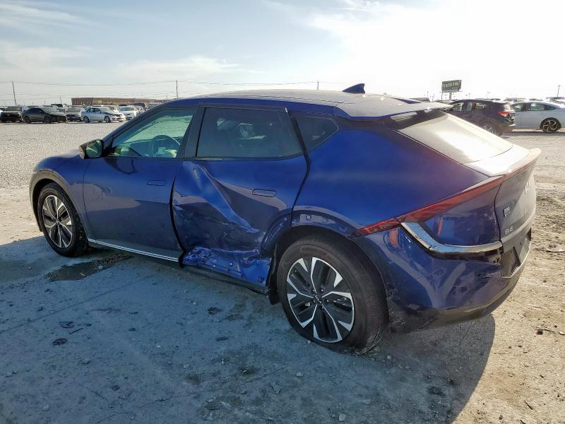 Photo 2 from auction – 2022 KIA EV6 LIGHT with VIN KNDC34LA9N5056903