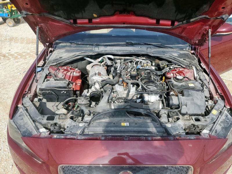 Photo 11 from auction – 2017 JAGUAR XE with VIN SAJAR4BN0HA978144