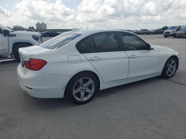 Photo 3 from auction – 2015 BMW 320 I XDRI with VIN WBA3C3G57FNS75476