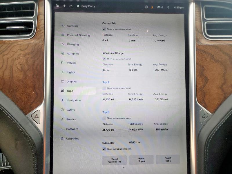 Photo 9 from auction – 2017 TESLA MODEL S with VIN 5YJSA1E15HF188220