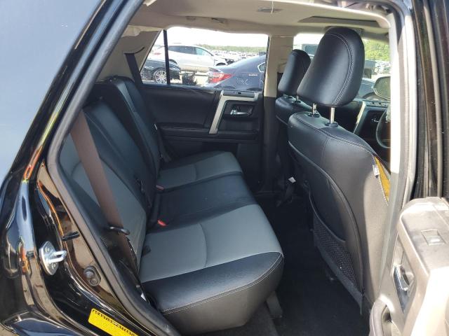 Photo 11 from auction – 2018 TOYOTA 4RUNNER SR with VIN JTEZU5JR7J5189879