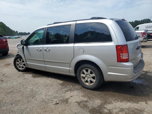 Photo 2 from auction – 2010 CHRYSLER TOWN & COU with VIN 2A4RR5D14AR405597