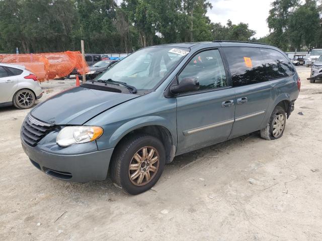 CHRYSLER TOWN & COU 2007 with VIN 2A4GP54L67R141385 - Photo from auction