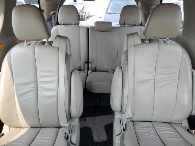 Photo 10 from auction – 2011 TOYOTA SIENNA XLE with VIN 5TDYK3DC0BS093928