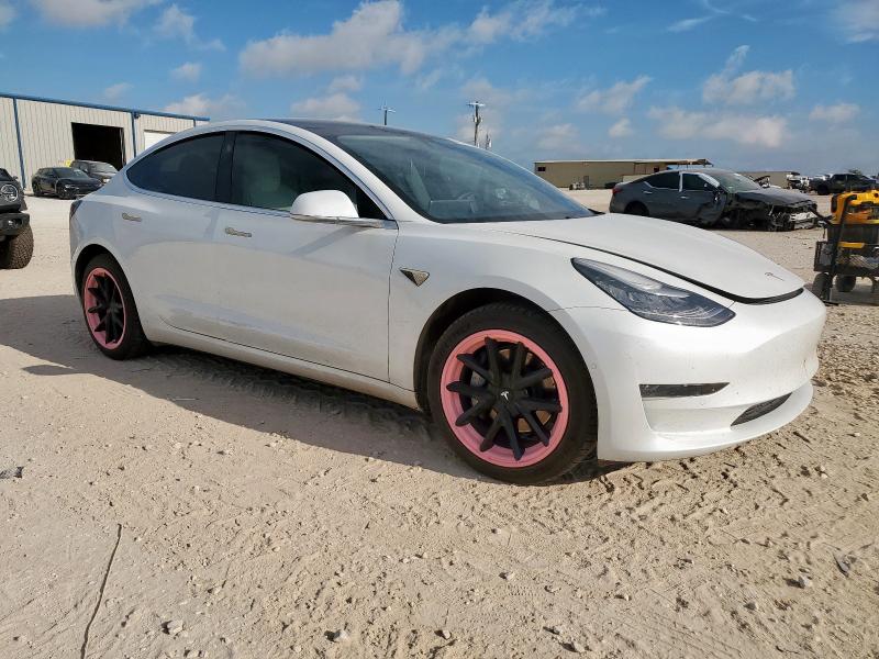 Photo 4 from auction – 2020 TESLA MODEL 3 with VIN 5YJ3E1EB2LF712580