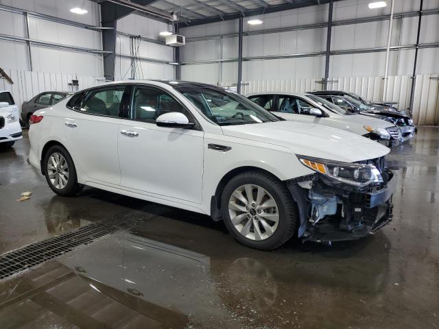 Photo 4 from auction – 2016 KIA OPTIMA EX with VIN 5XXGU4L36GG056307