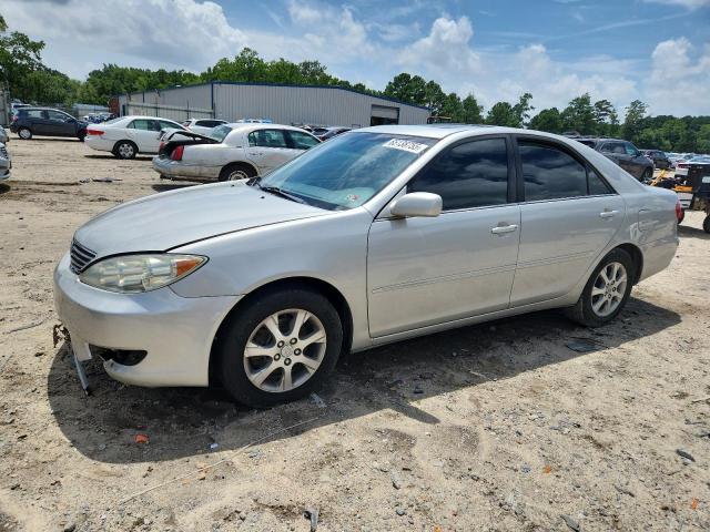 TOYOTA CAMRY 2005 with VIN 4T1BF30K45U096110 - Photo from auction