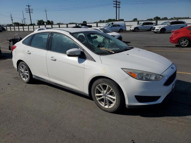 صورة رقم 4 من المزاد - 2017 FORD FOCUS SE مع VIN 1FADP3F21HL315851