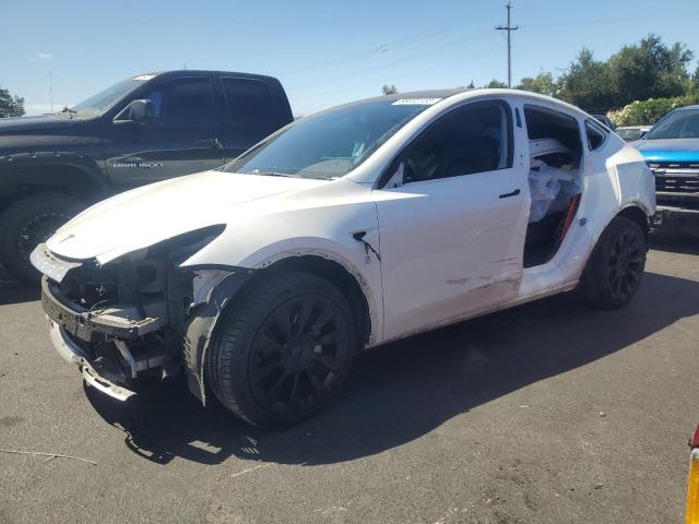 TESLA MODEL Y 2021 with VIN 5YJYGDEEXMF217699 - Photo from auction