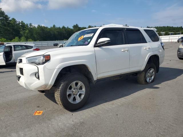 TOYOTA 4RUNNER SR 2019 with VIN JTEBU5JR8K5619647 - Photo from auction