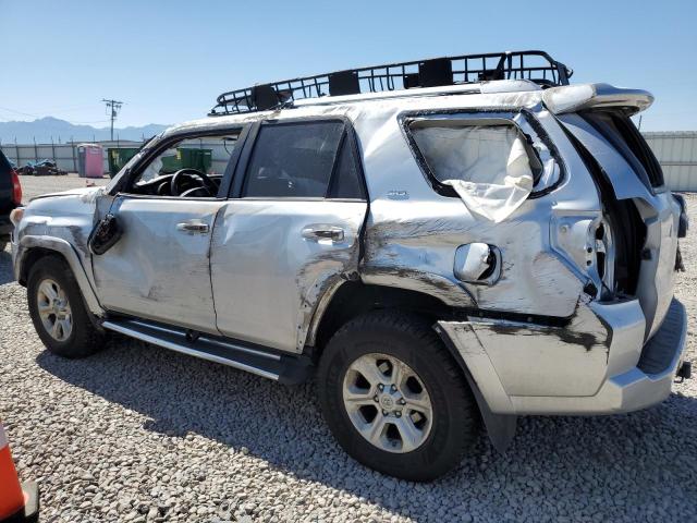 Photo 2 from auction – 2015 TOYOTA 4RUNNER SR with VIN JTEBU5JR7F5255176