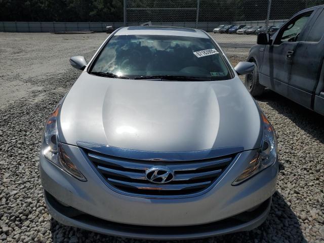 Photo 5 from auction – 2014 HYUNDAI SONATA SE with VIN 5NPEC4ACXEH819699