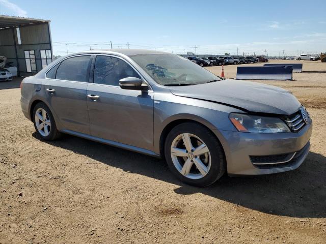 Photo 4 from auction – 2014 VOLKSWAGEN PASSAT S with VIN 1VWAT7A39EC041825