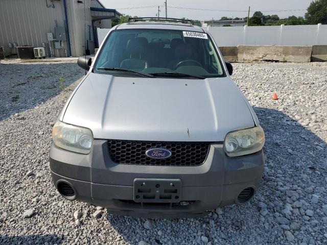 Photo 5 from auction – 2005 FORD ESCAPE XLT with VIN 1FMYU03175KA86796