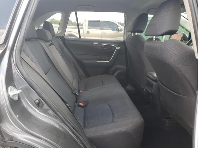 Photo 11 from auction – 2019 TOYOTA RAV4 LE with VIN JTMH1RFV3KD501063