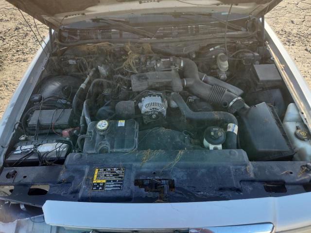 Photo 11 from auction – 2003 MERCURY GRAND MARQ with VIN 2MEFM75W03X603944