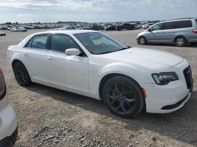 Photo 4 from auction – 2023 CHRYSLER 300 S with VIN 2C3CCABG4PH608988
