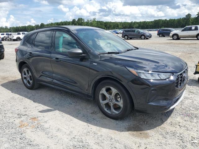 Photo 4 from auction – 2023 FORD ESCAPE ST with VIN 1FMCU0MN1PUB12053