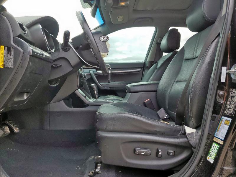 Photo 7 from auction – 2011 KIA SORENTO SX with VIN 5XYKW4A22BG127053