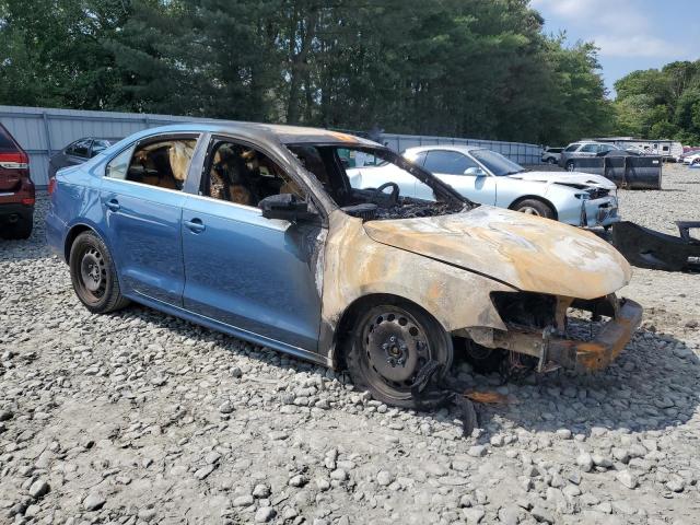 Photo 4 from auction – 2017 VOLKSWAGEN JETTA S with VIN 3VW2B7AJ8HM376034