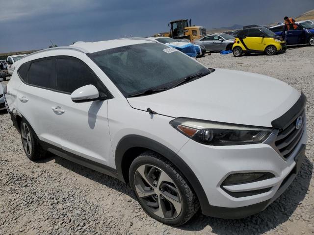 Photo 4 from auction – 2017 HYUNDAI TUCSON LIM with VIN KM8J3CA22HU358553