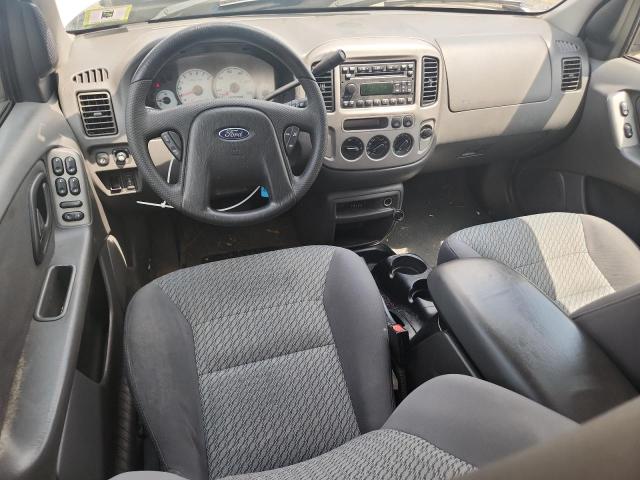 Photo 8 from auction – 2004 FORD ESCAPE XLT with VIN 1FMYU03174DA10319